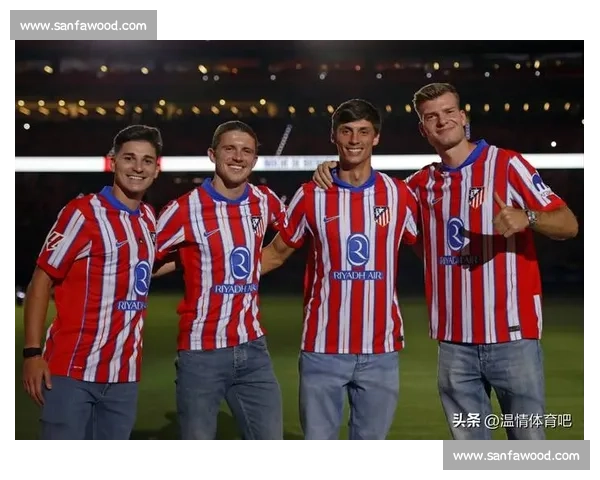 马竞官宣雷尼尔多离队：31 岁后卫合同到期加盟桑德兰